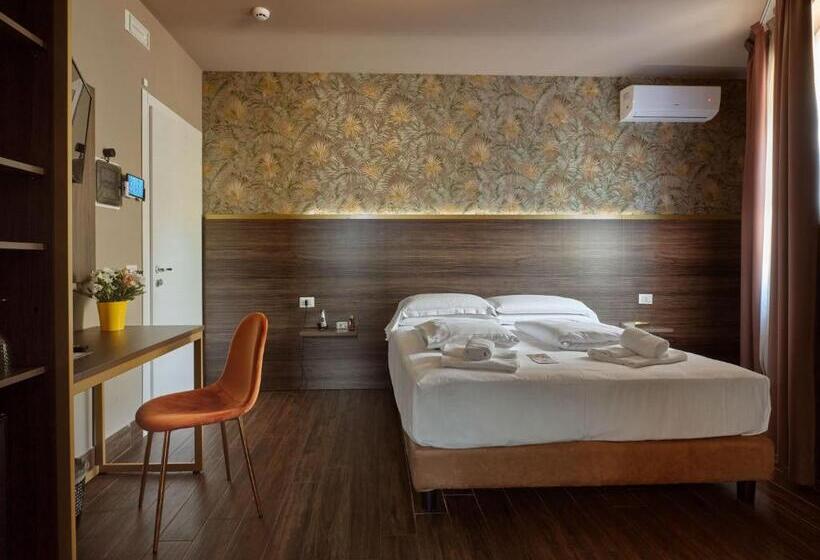 اتاق سوپریور, Giulietta