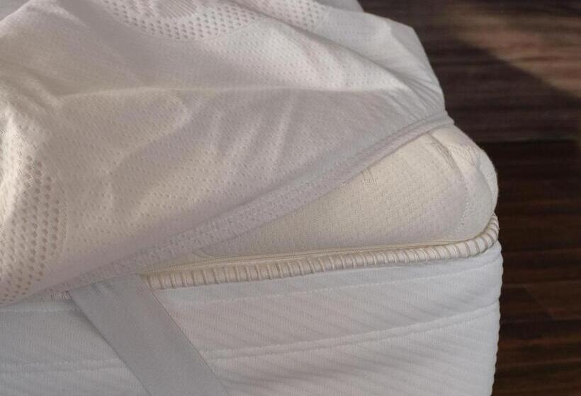 اتاق استاندارد سه نفره, Giulietta