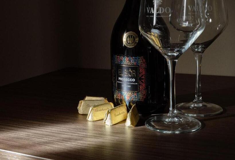 اتاق سوپریور, Giulietta