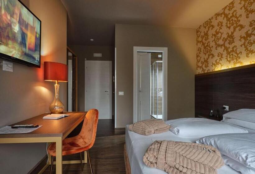 اتاق سوپریور, Giulietta