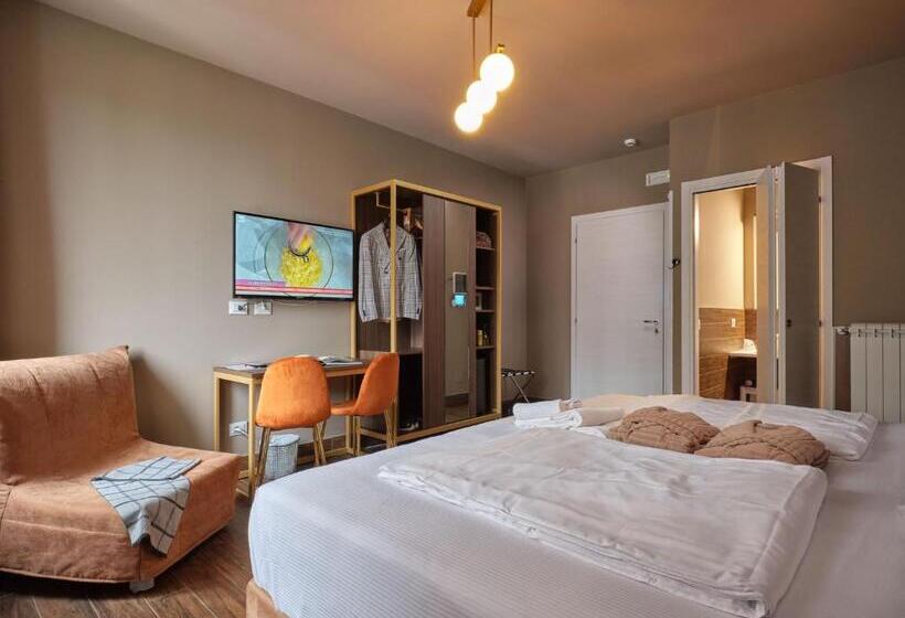 سوییت سوپریور, Giulietta