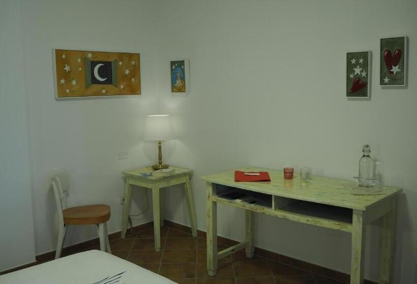 Standard room with outdoor bath, R&b Giardino 34