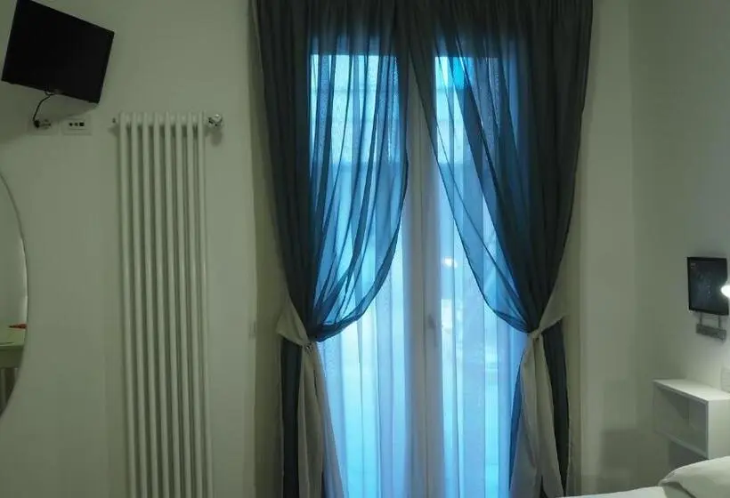 Standard room with outdoor bath, R&b Giardino 34