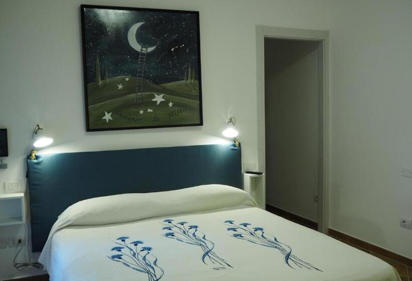 Standard room with outdoor bath, R&b Giardino 34