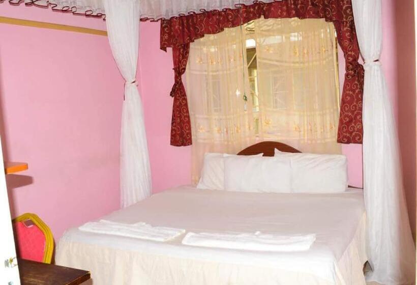 2 Bedroom Apartment, Salient Guest House
