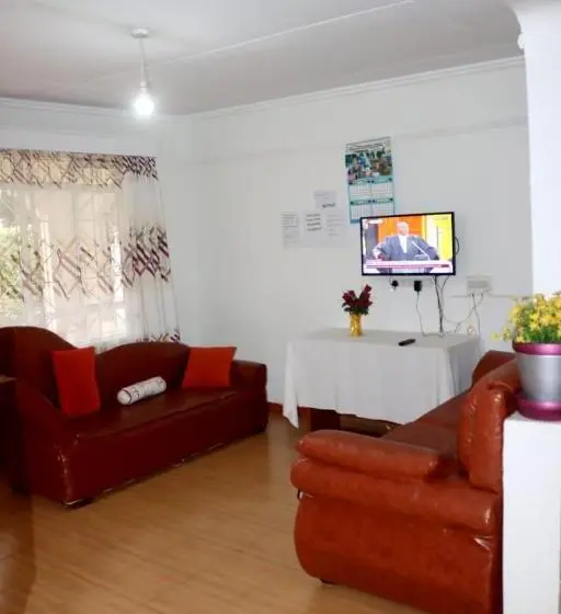 آپارتمان 3 خوابه, Salient Guest House