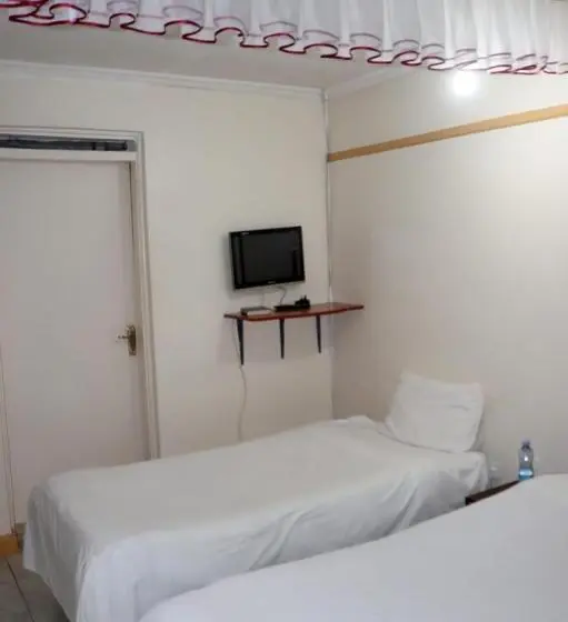 آپارتمان 3 خوابه, Salient Guest House