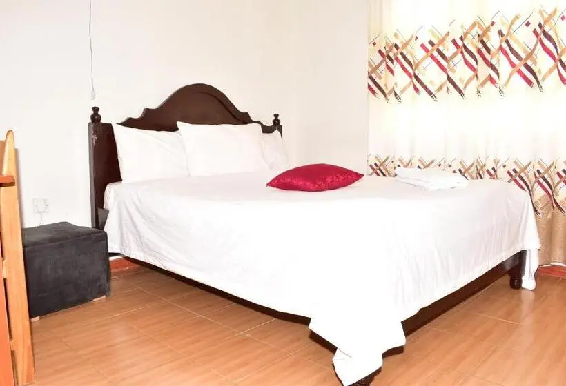 خانه 4 خوابه, Salient Guest House