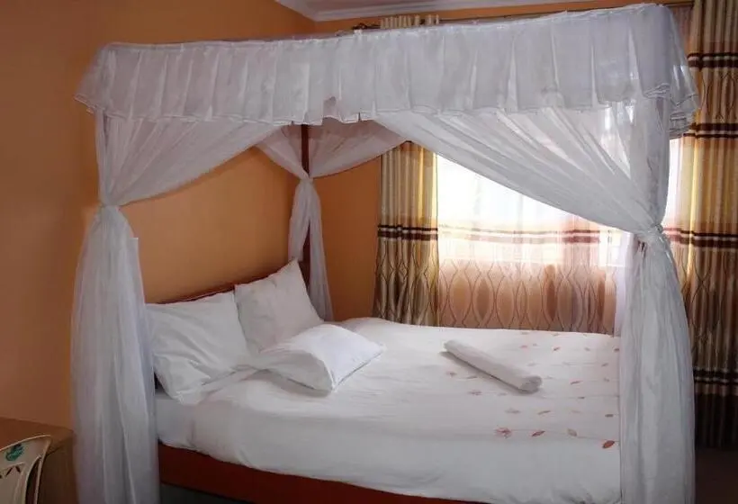 اتاق استاندارد یک نفره, Salient Guest House