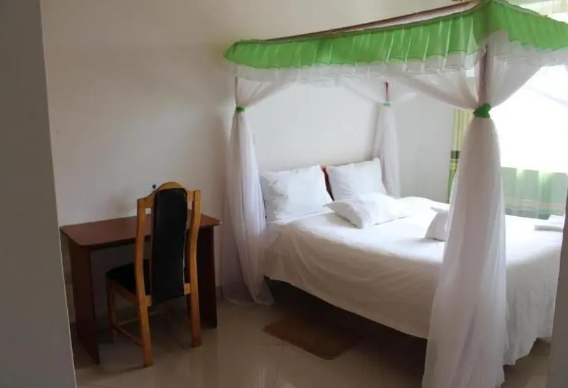 اتاق استاندارد یک نفره, Salient Guest House