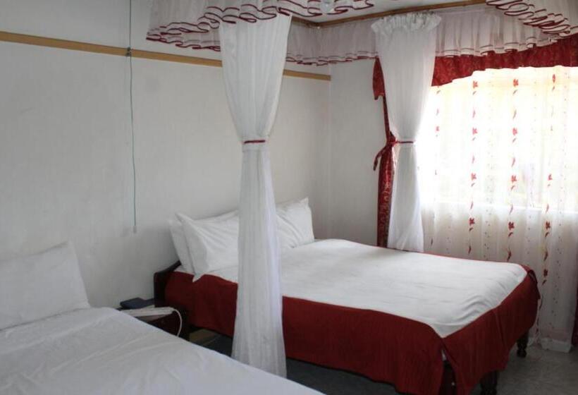 Deluxe Room, Salient Guest House