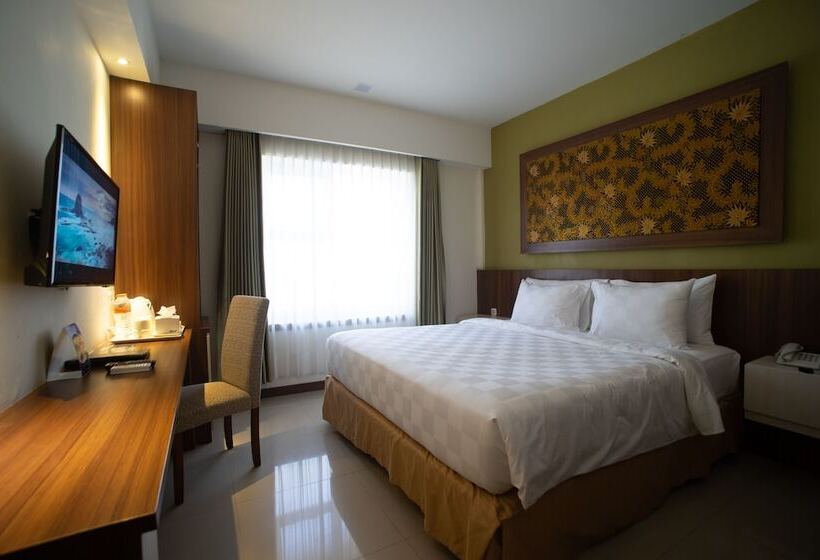 Номер Deluxe, Luminor Hotel Banyuwangi By Wh