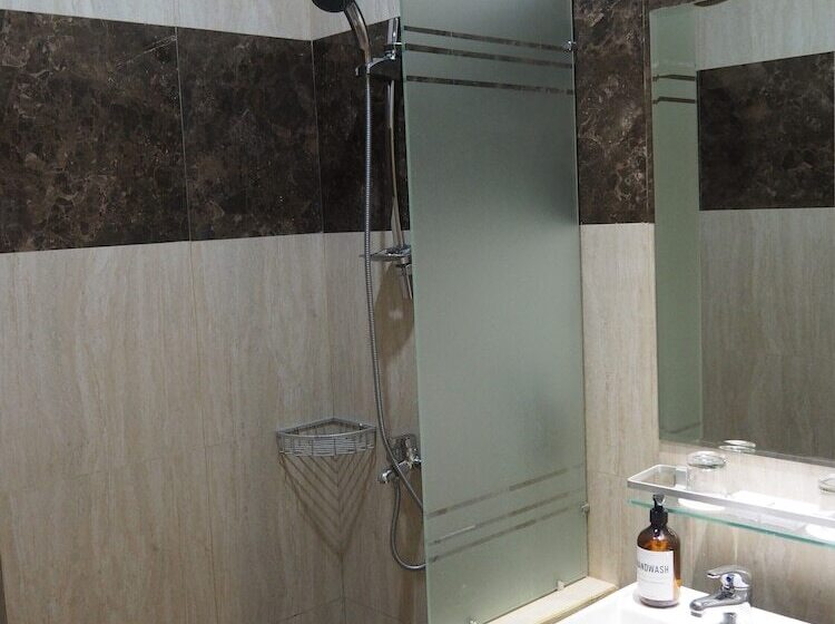 غرفة تنفيذية, Luminor Hotel Banyuwangi By Wh