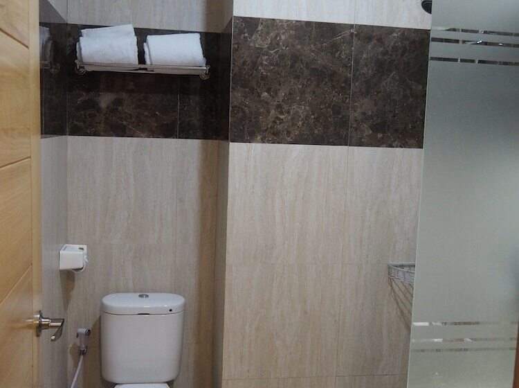 غرفة تنفيذية, Luminor Hotel Banyuwangi By Wh