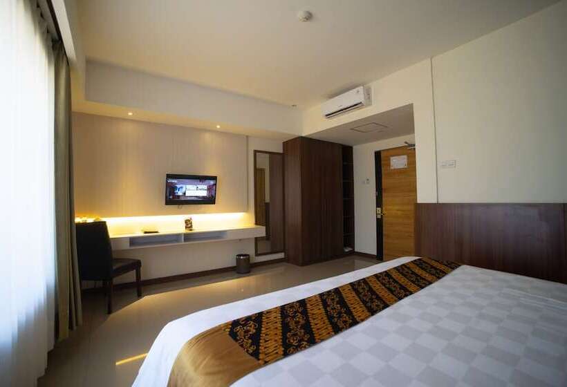Номер Executive, Luminor Hotel Banyuwangi By Wh