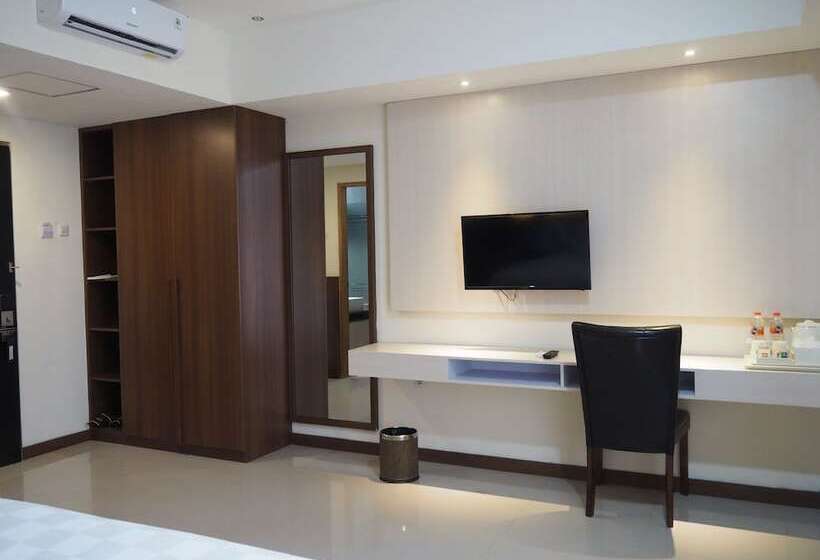 Номер Executive, Luminor Hotel Banyuwangi By Wh