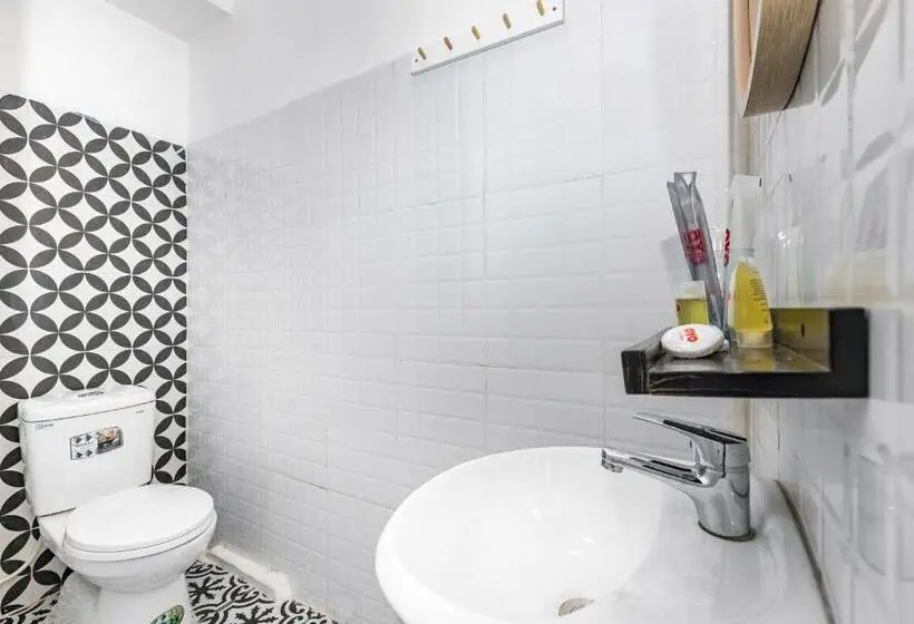 バルコニー付きデラックスルーム, Gis Hotel Nha Trang & Motorbike Rental