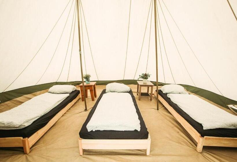 标准三人间, Progress Outdoor Surf Hostel