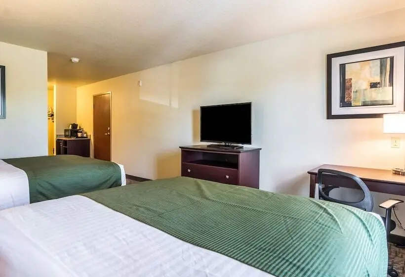 Standard-studio, Cobblestone Hotel & Suites   Hutchinson