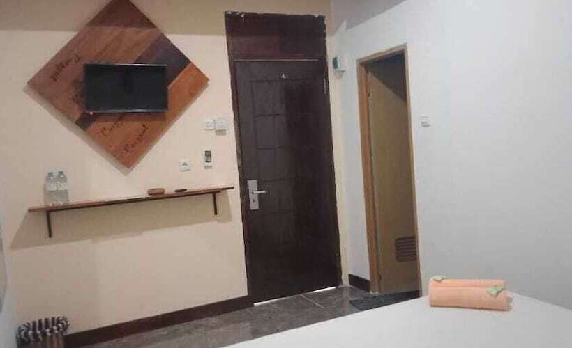 Standard-huone, Coconut Hotel   Hostel