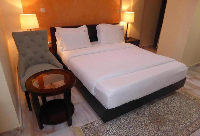 اتاق سوپریور, Safyad