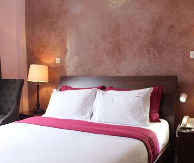 اتاق سوپریور, Safyad