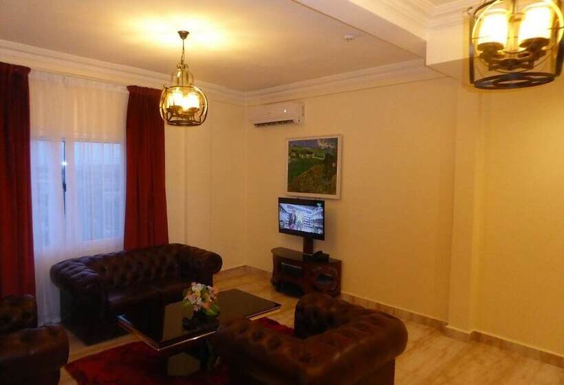 اتاق سوپریور, Safyad