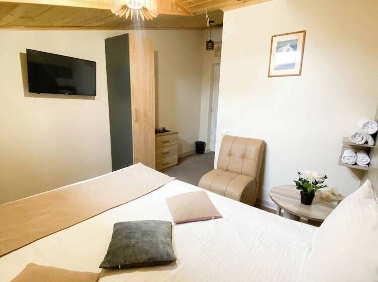 StandaardKamer, Alex