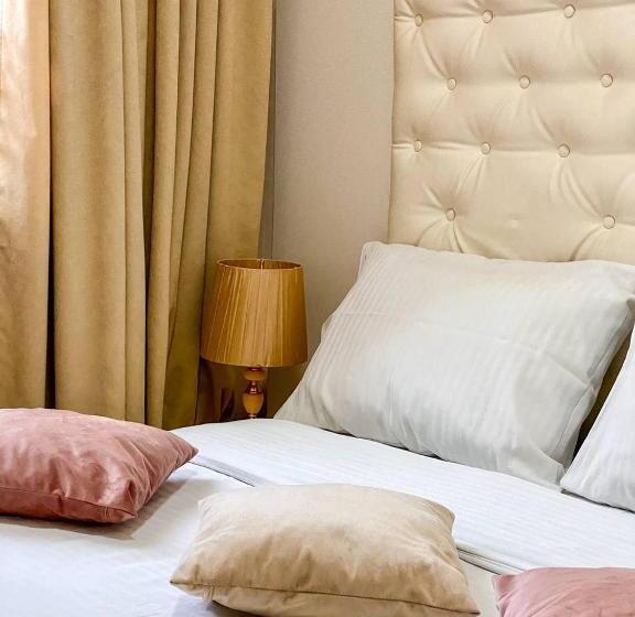 StandaardKamer, Alex