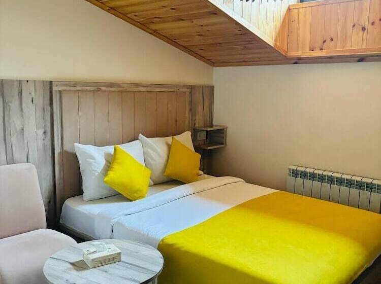 StandaardKamer, Alex