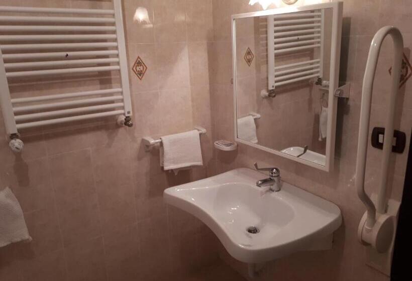 חדר סטנדרט עם מרפסת, Edelweiss