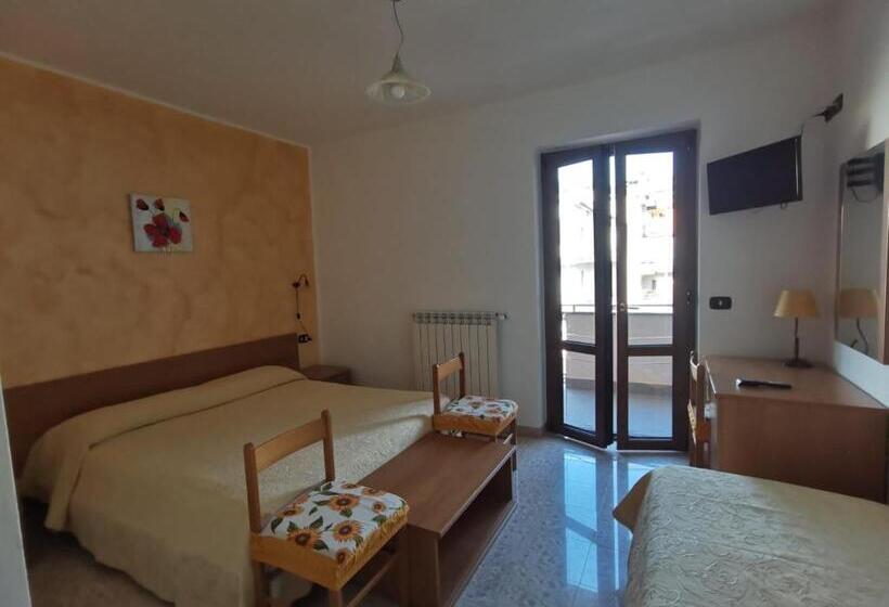 חדר סטנדרט עם מרפסת, Edelweiss