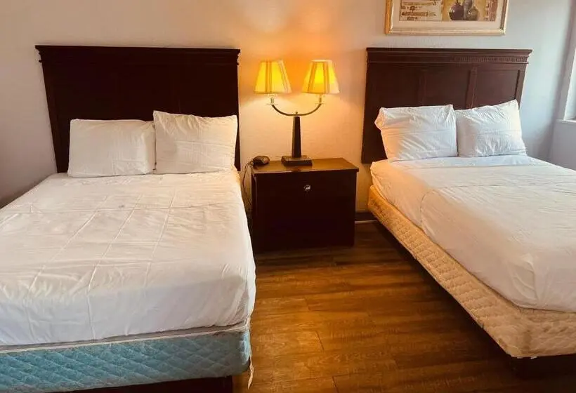 デラックススタジオ, Palace Inn & Suites Newport News/jefferson Ave