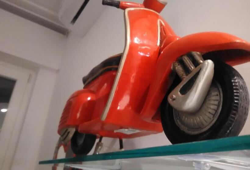 اتاق لوکس, Versomare