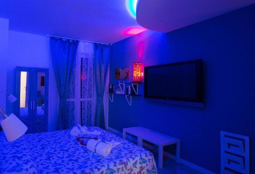 اتاق سوپریور, Versomare