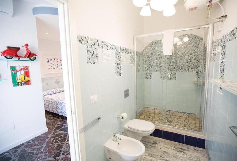 اتاق لوکس, Versomare