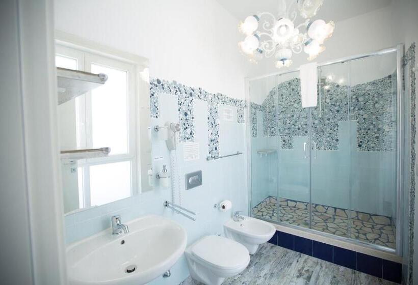 اتاق استاندارد, Versomare