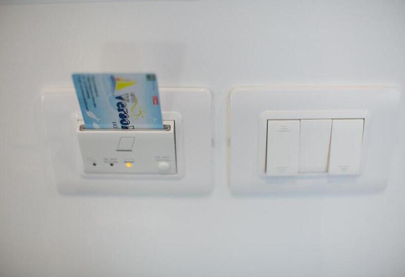 اتاق سوپریور, Versomare