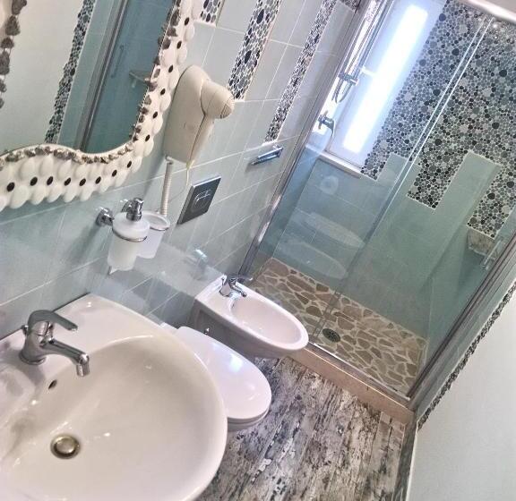 اتاق سوپریور, Versomare