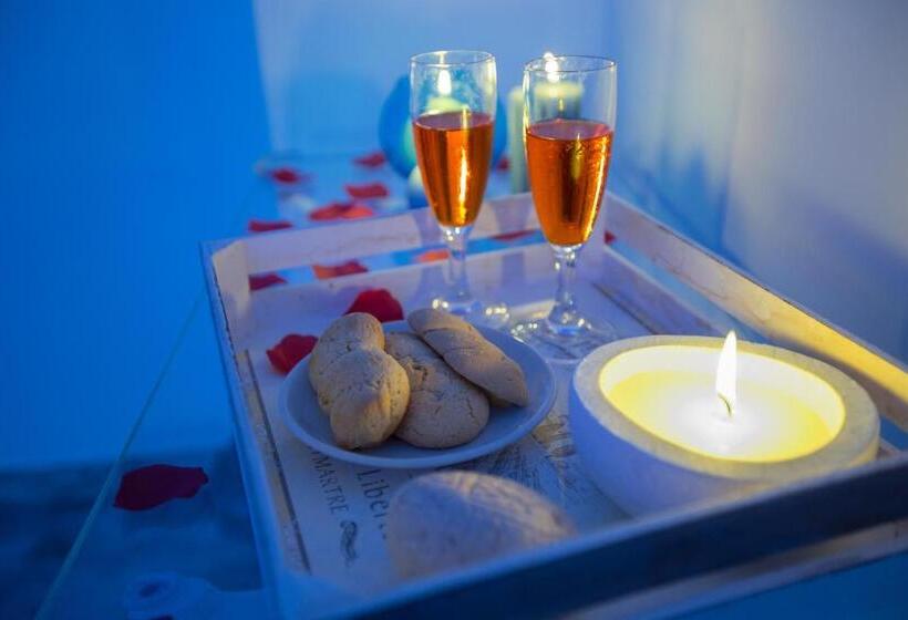 اتاق لوکس, Versomare