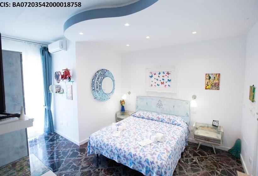 اتاق لوکس, Versomare