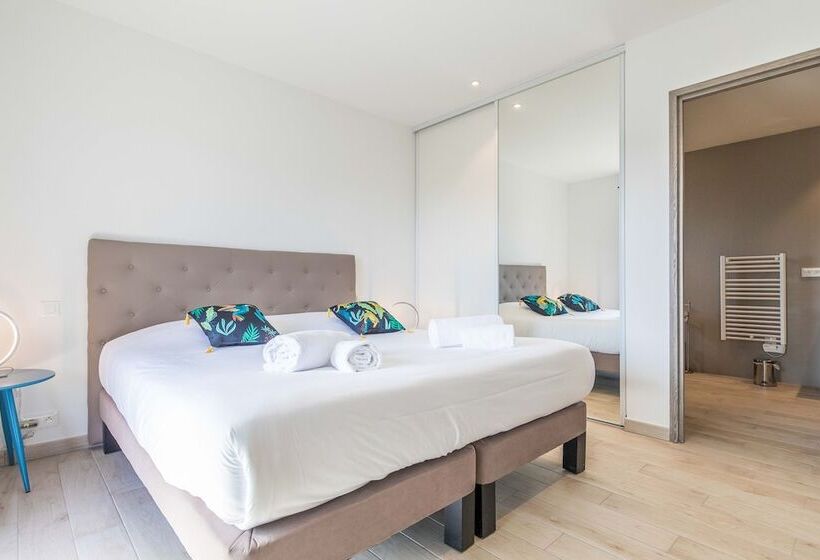 Вилла 3 Спальни с Бассейном, Pierre & Vacances Résidence Premium Vesna Rossa