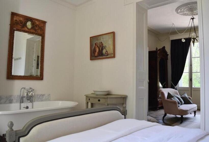 Номер Deluxe с Балконом, Manoir De Plaisance