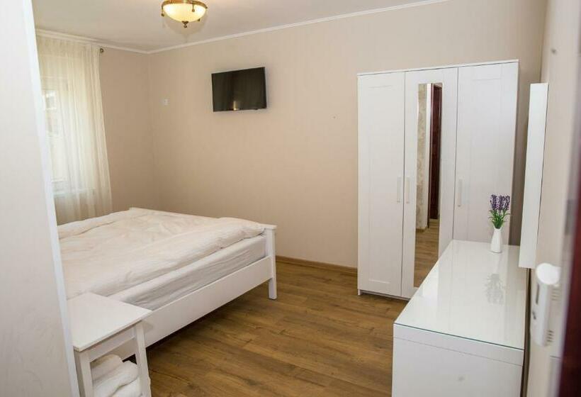 标准间, Casa Alexandra