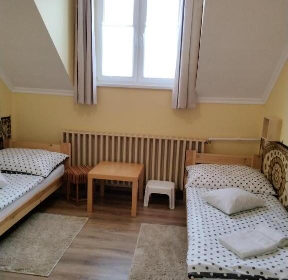 패밀리 스위트, Gulyás Vendégház