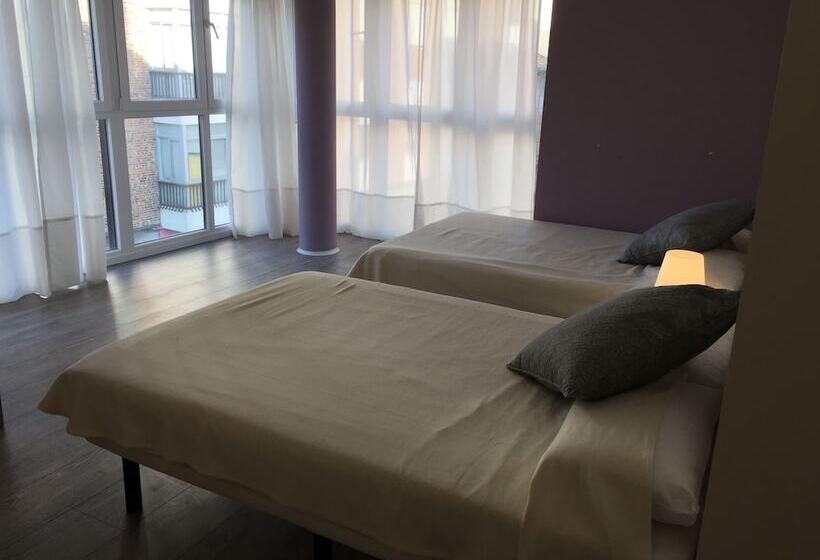اتاق استاندارد, Hostal Consejo De Aranda