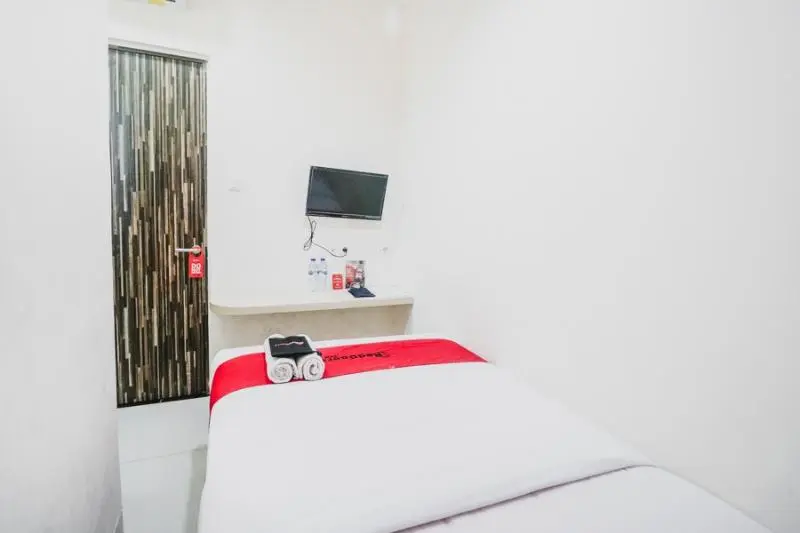 スタンダードシングルルーム, Reddoorz Plus Near Mall Ciputra Jakarta