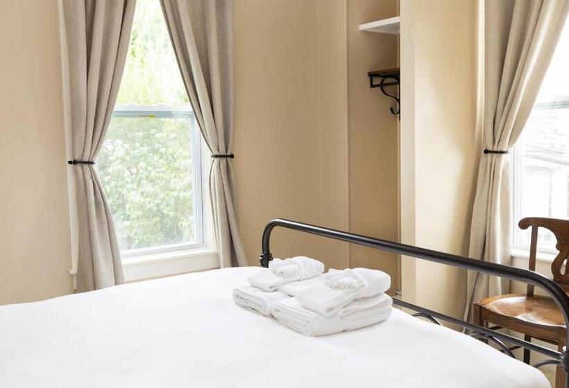 Номер Стандарт, Pine Cottage Bed & Breakfast