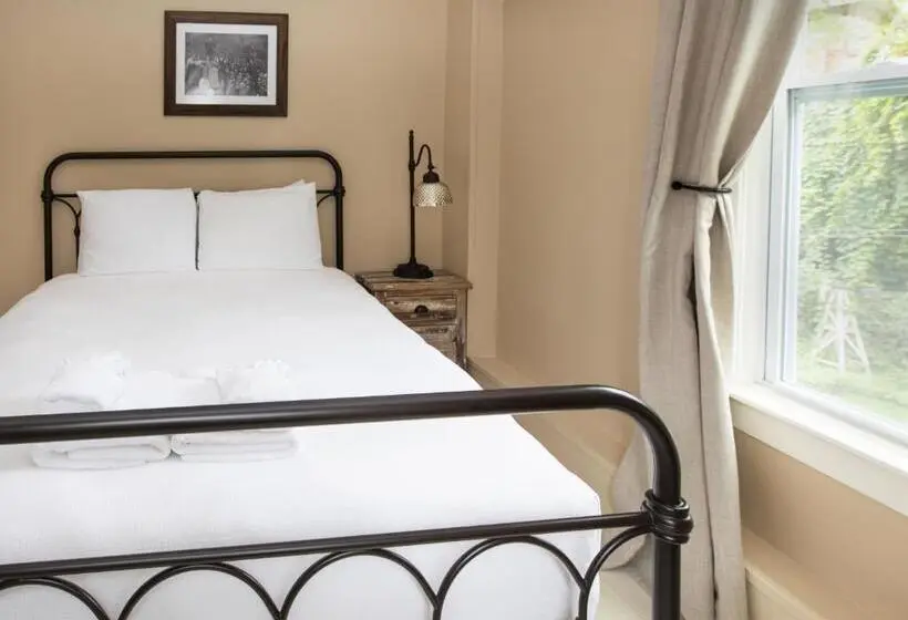 スタンダードルーム, Pine Cottage Bed & Breakfast