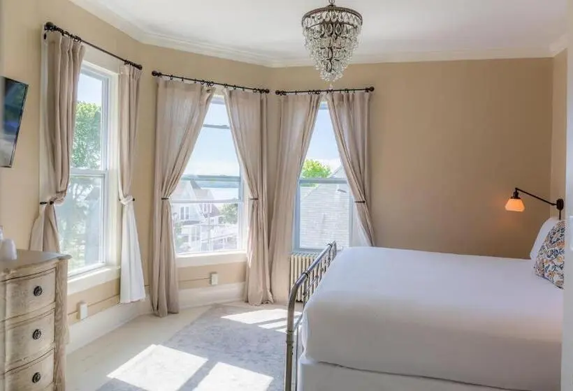 キングサイズベッドのスタンダードルーム, Pine Cottage Bed & Breakfast